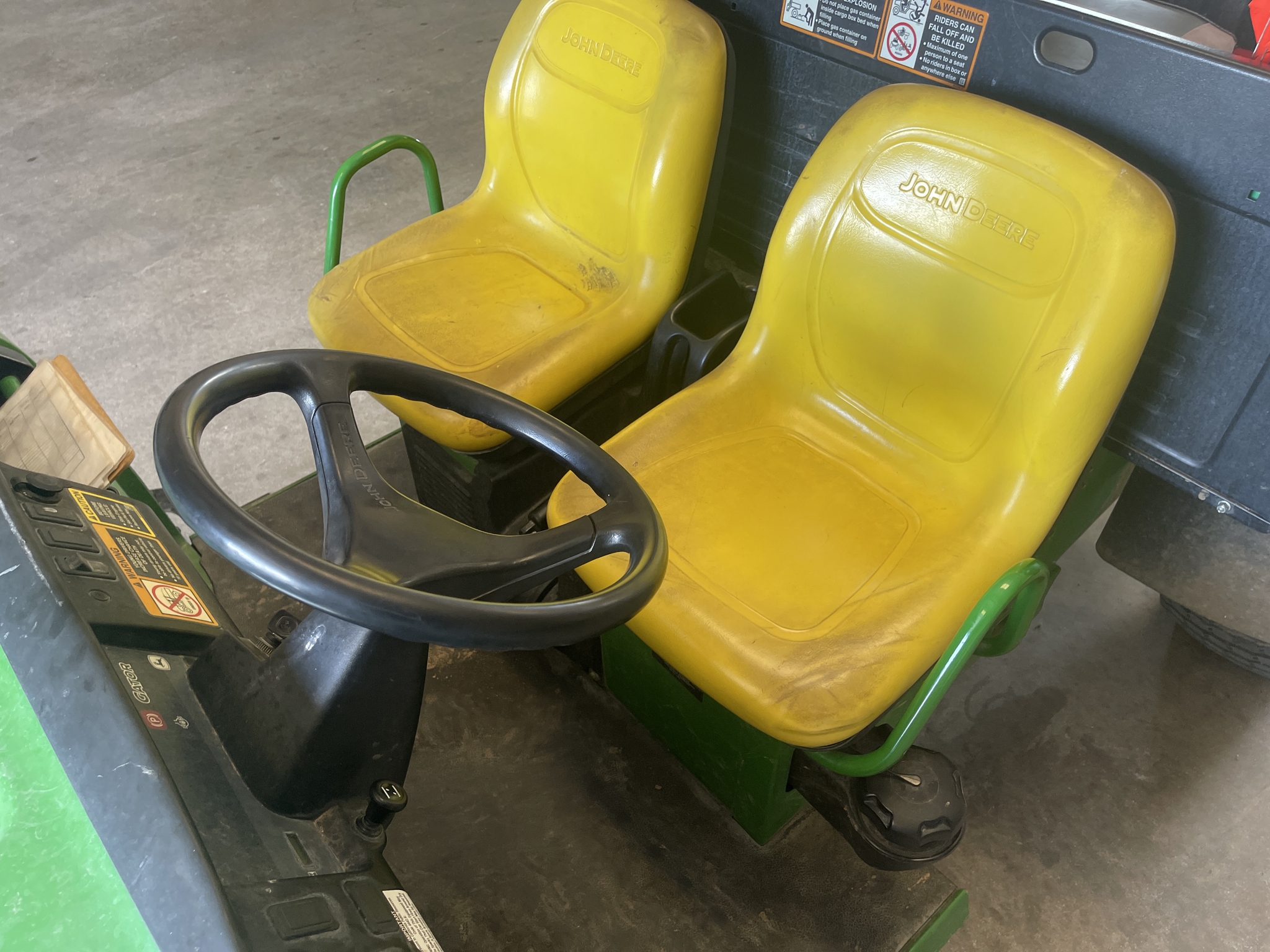 2021 John Deere Tx Turf Image 11