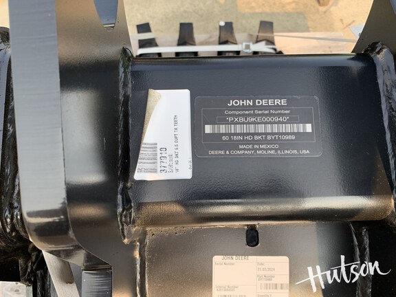Photo of 2024 John Deere BYT10989
