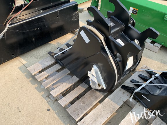 Photo of 2024 John Deere BYT10989