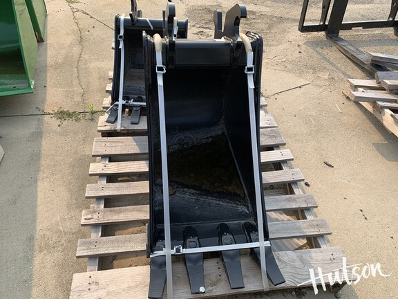 Photo of 2024 John Deere BYT10989