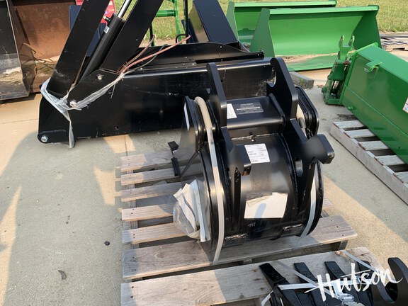 Photo of 2024 John Deere BYT10989