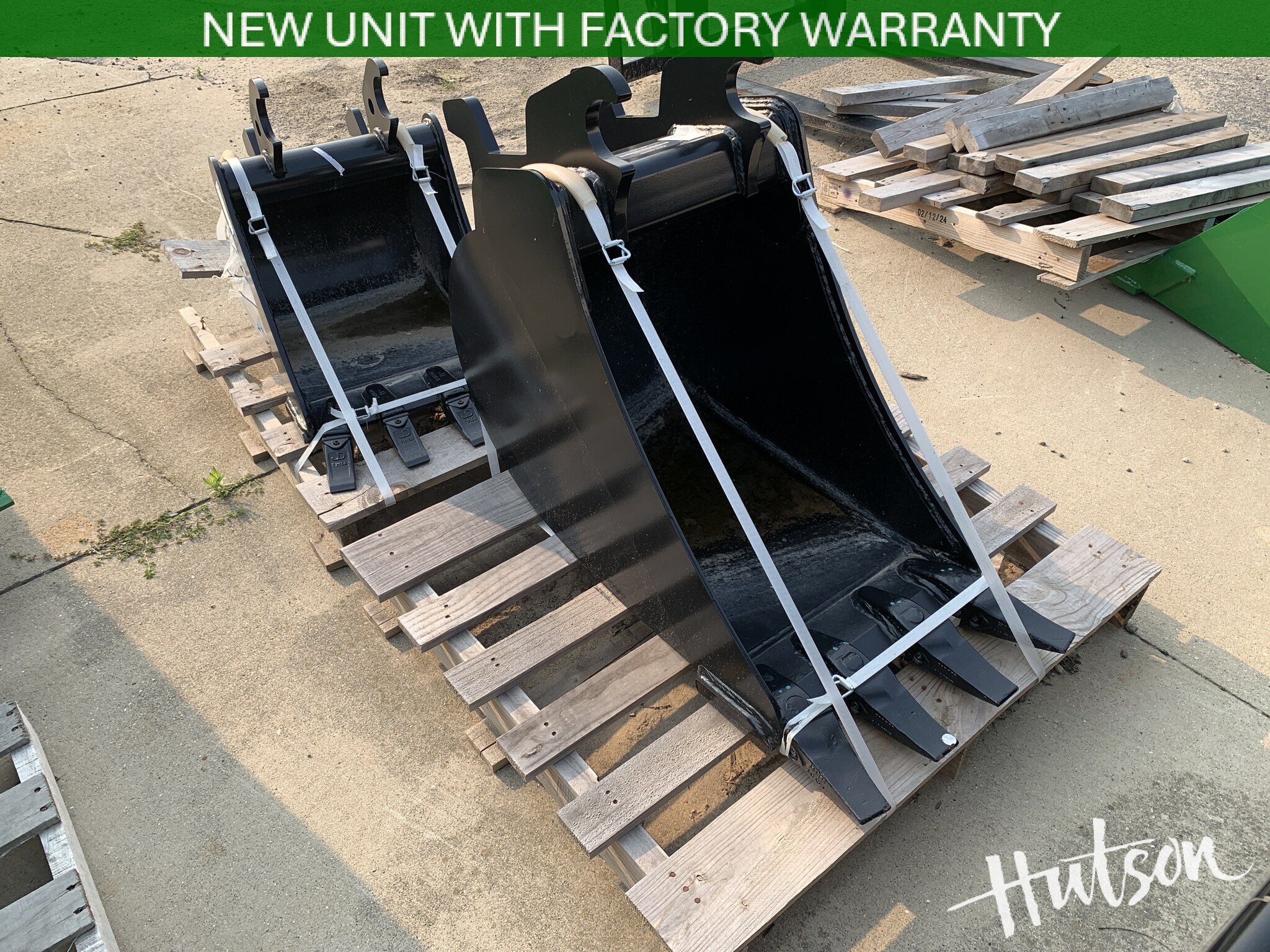 2024 John Deere BYT10989