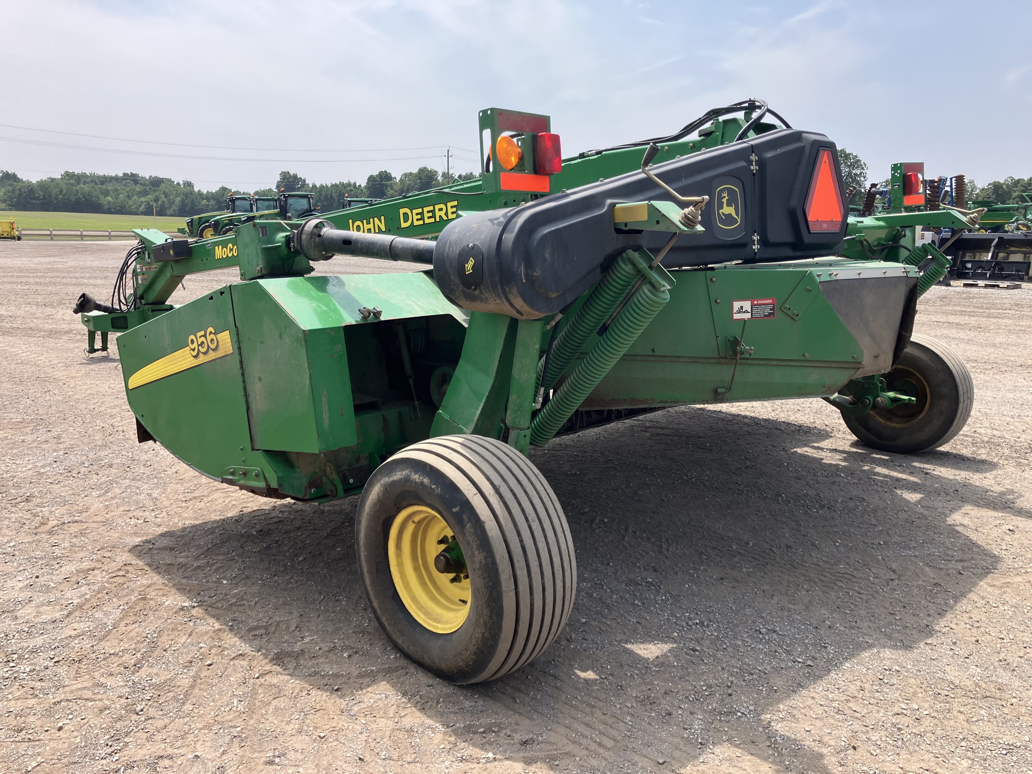 2006 John Deere 956 Image 5