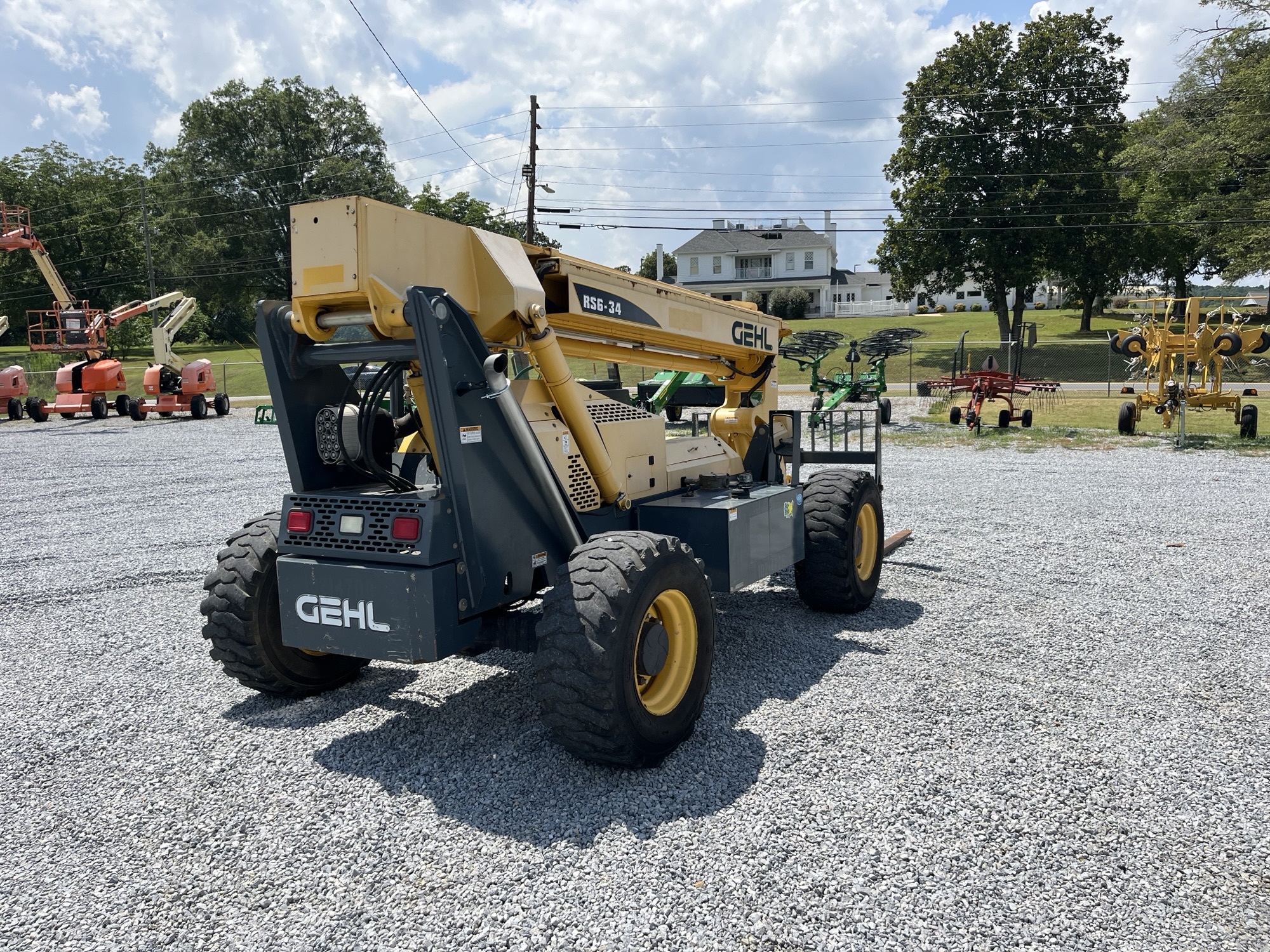 2017 Gehl RS6-34 Image 3