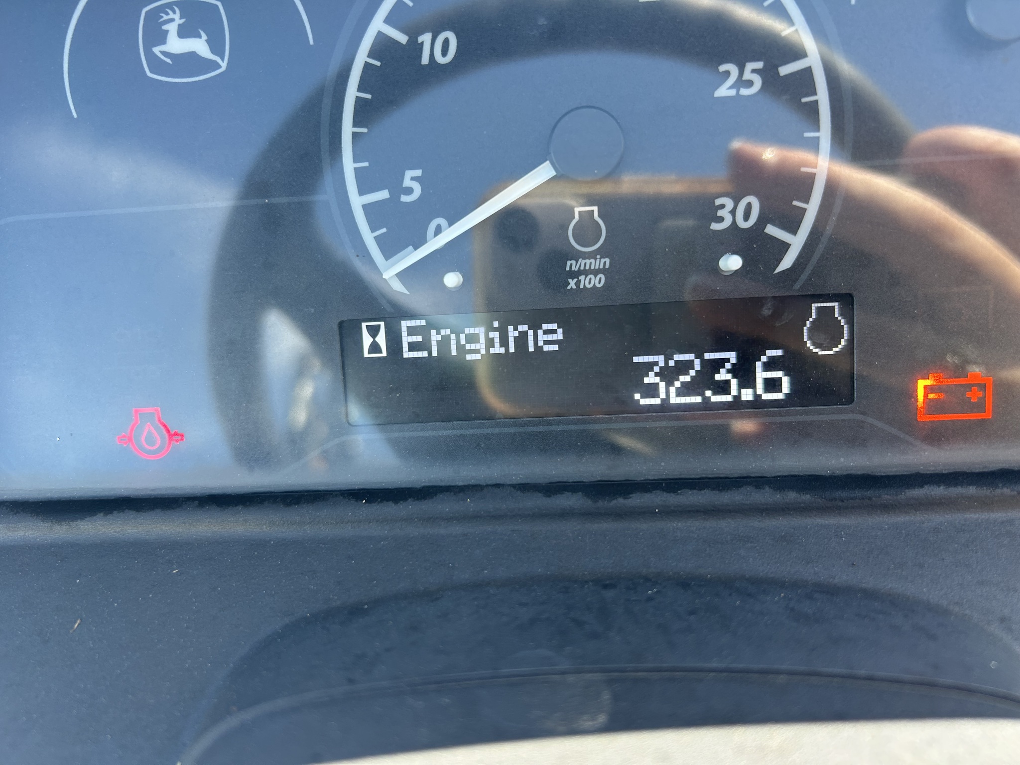 2018 John Deere 3038E Image 13