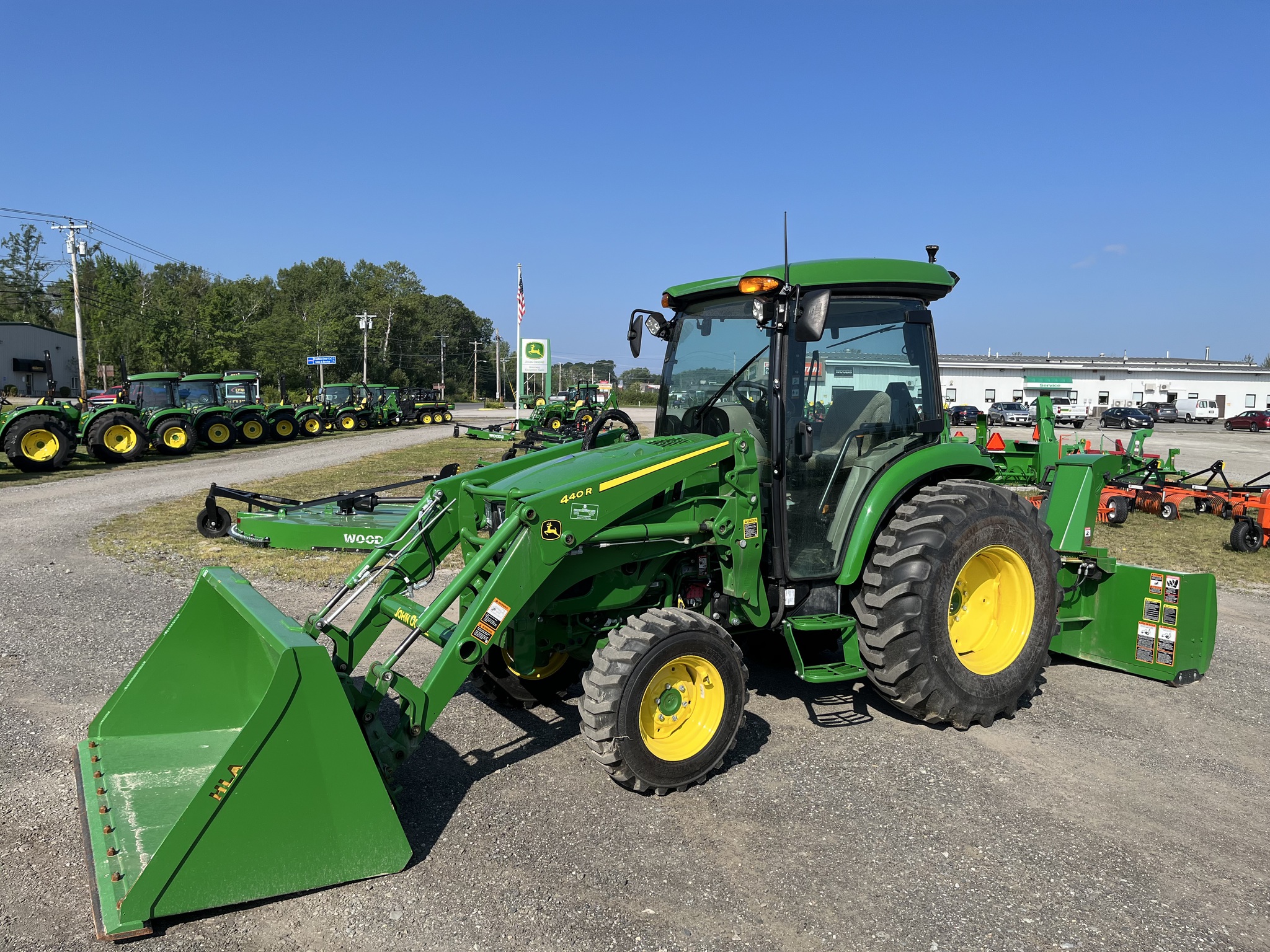 2024 John Deere 4052R Image 1
