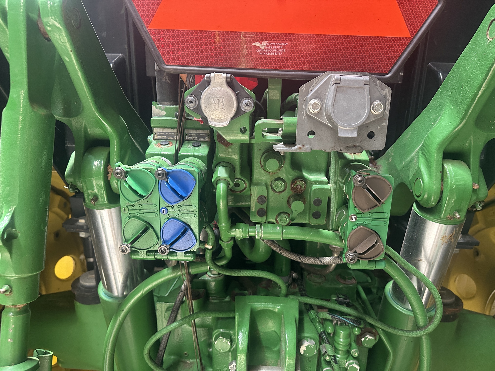 2014 John Deere 6150M Cab Image 7
