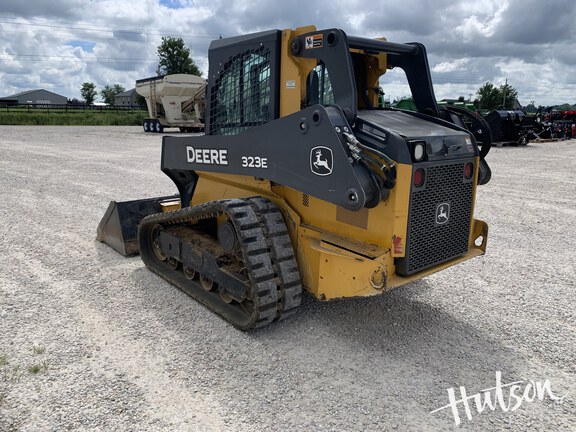 Photo of 2017 John Deere 323E