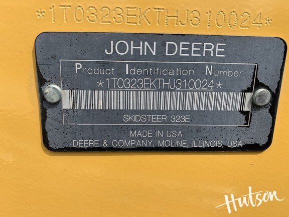 Photo of 2017 John Deere 323E