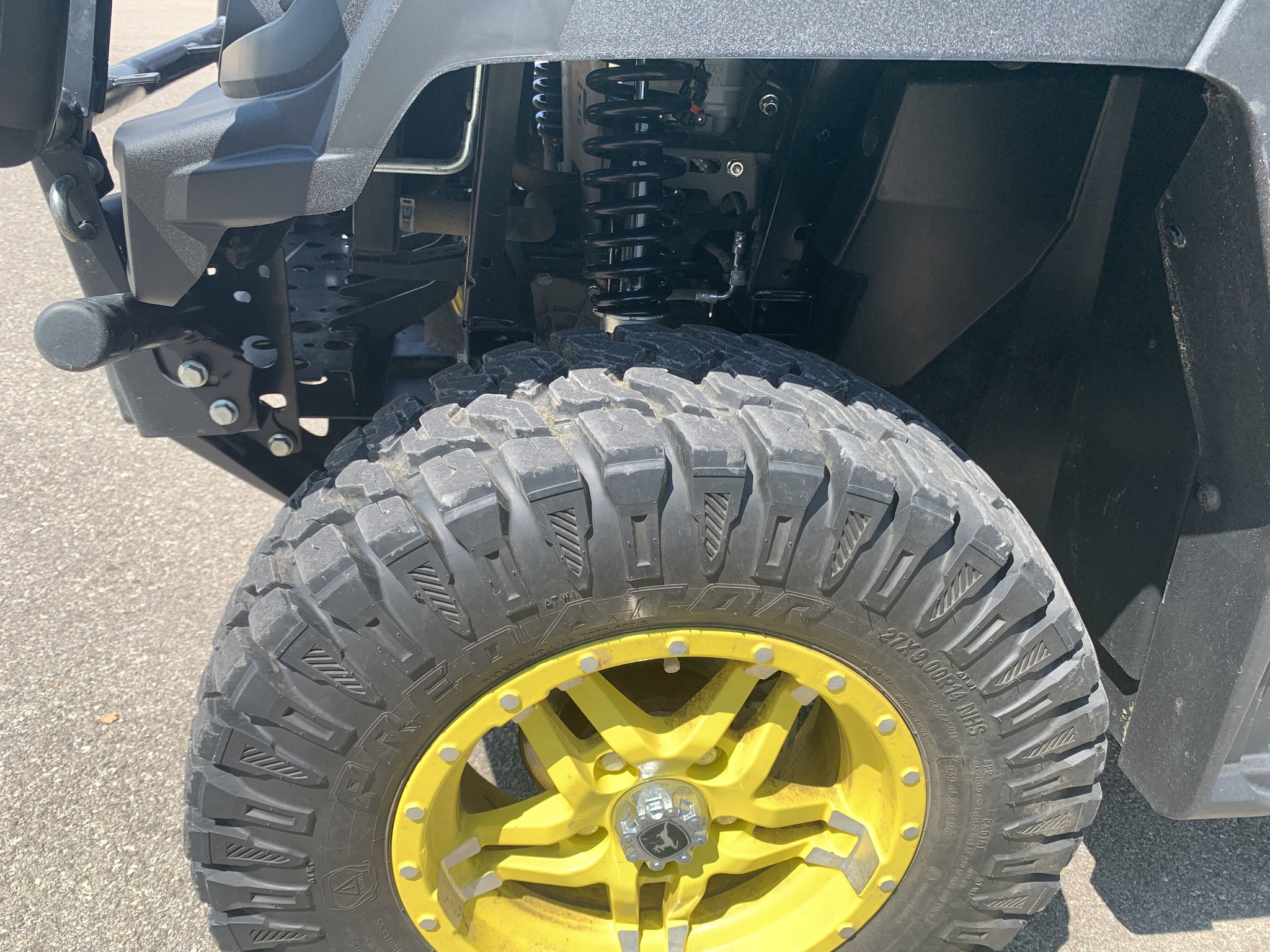 2024 John Deere XUV 835M Image 10