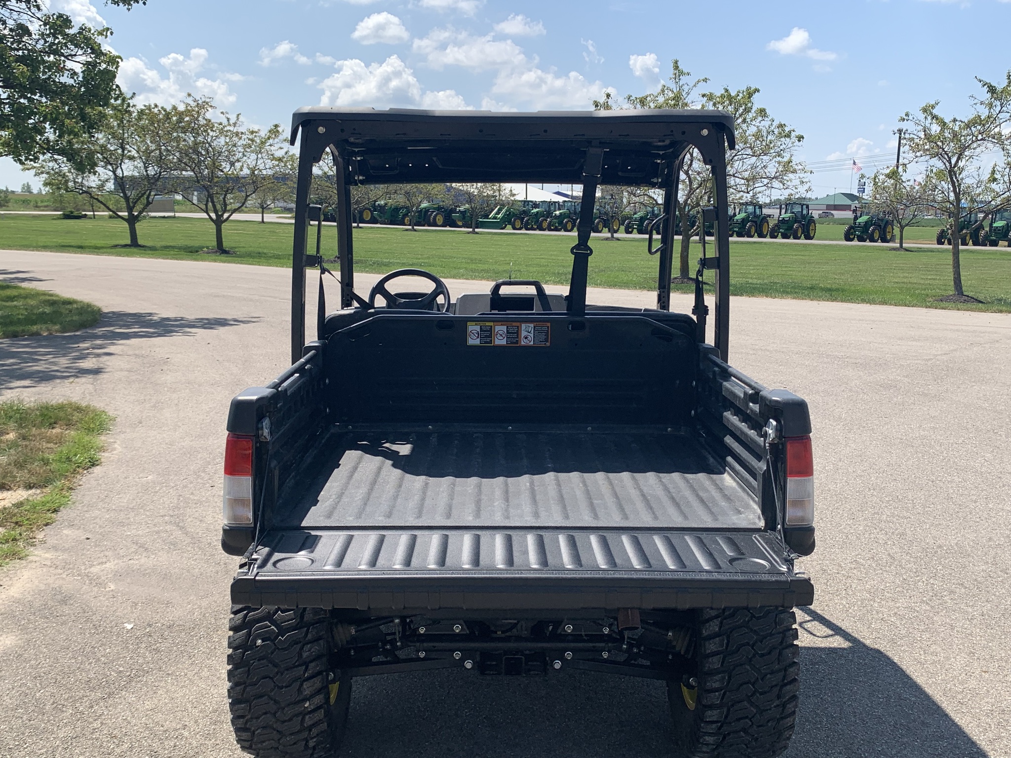 2024 John Deere XUV 835M Image 5