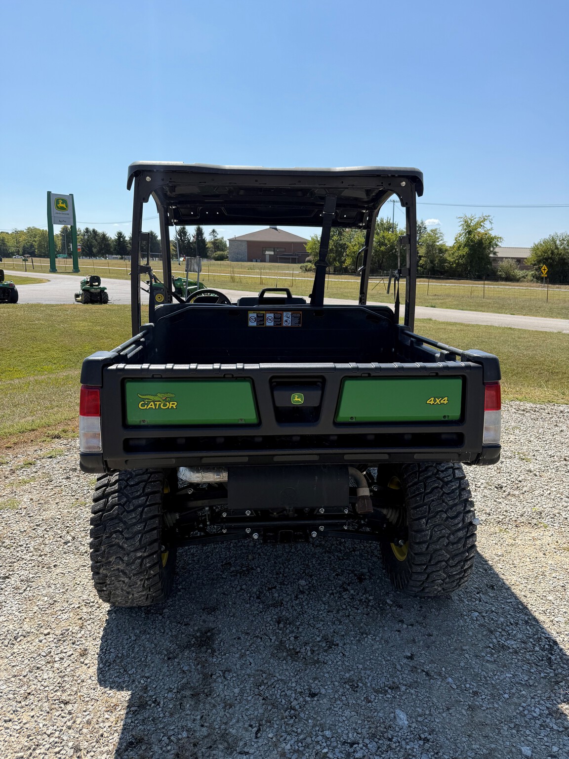 2024 John Deere XUV 835M Image 4