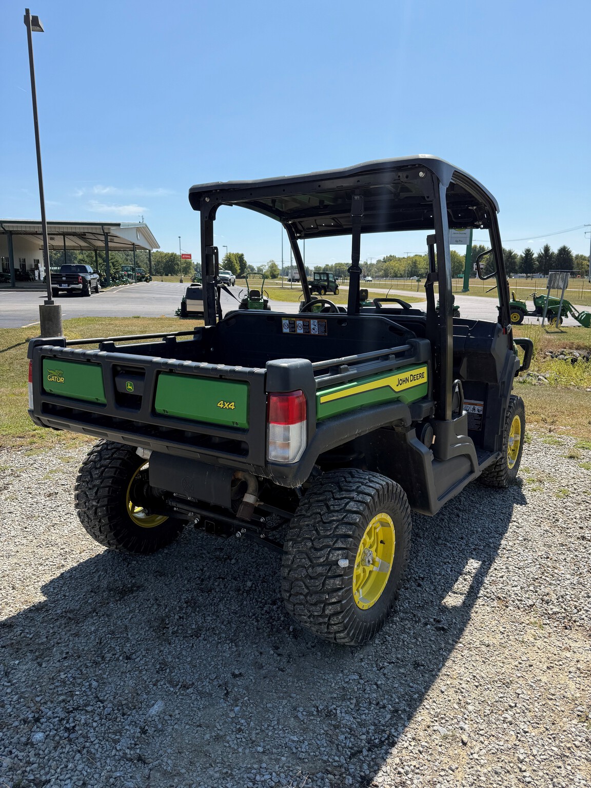 2024 John Deere XUV 835M Image 6
