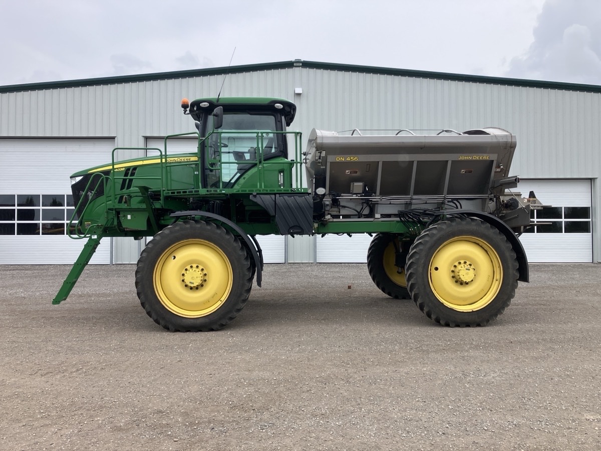 2021 John Deere R4038 Image 3