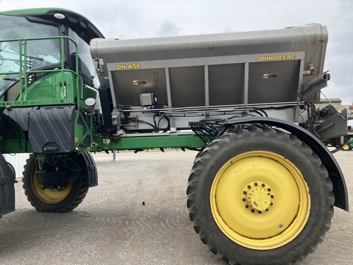 2021 John Deere R4038 Image 6