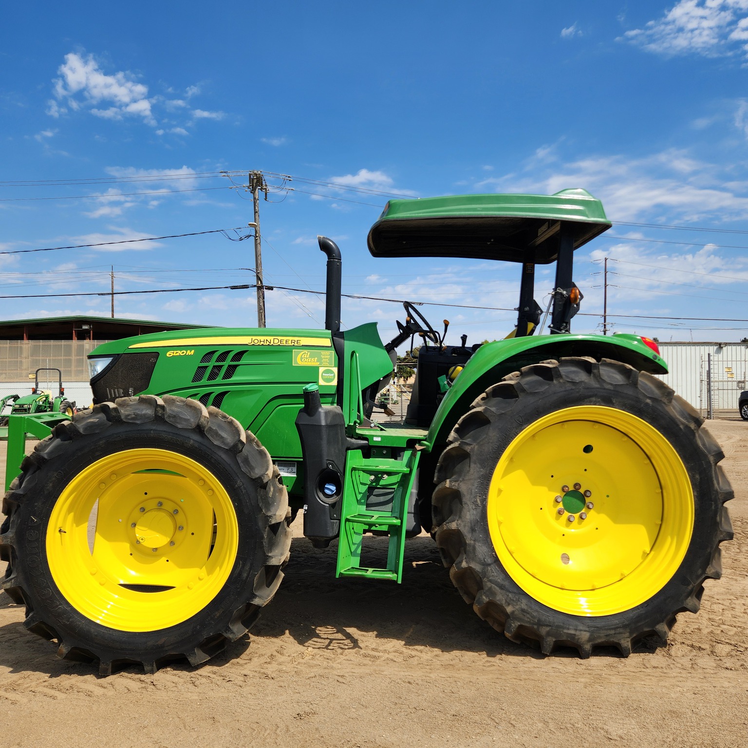 2021 John Deere 6120M Image 2