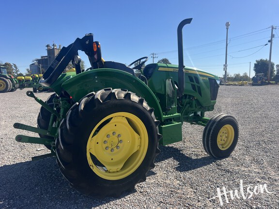 Photo of 2022 John Deere 5045E