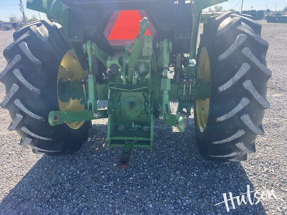 Photo of 2022 John Deere 5045E