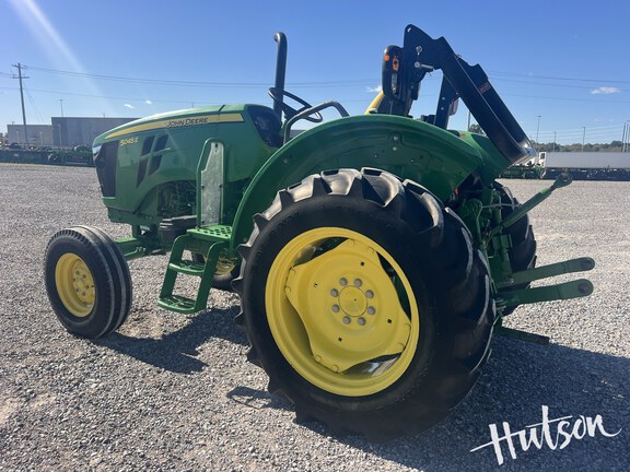 Photo of 2022 John Deere 5045E