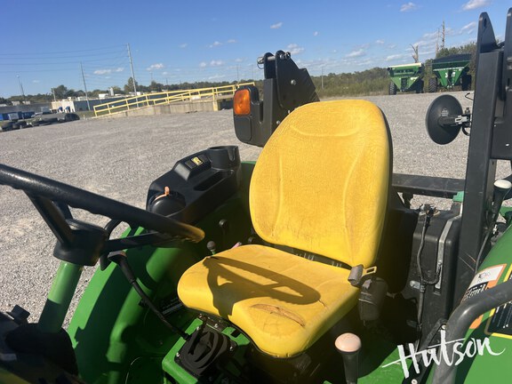 Photo of 2022 John Deere 5045E