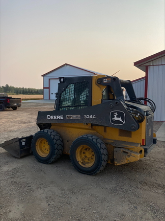 Used 2022 John Deere 324G Skid Steer Loaders at Horizon Ag & Turf in Edmonton West, AB - Photo4