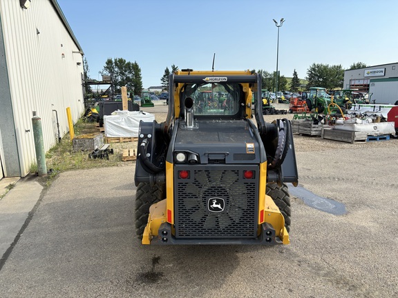 Used 2022 John Deere 324G Skid Steer Loaders at Horizon Ag & Turf in Edmonton West, AB - Photo4