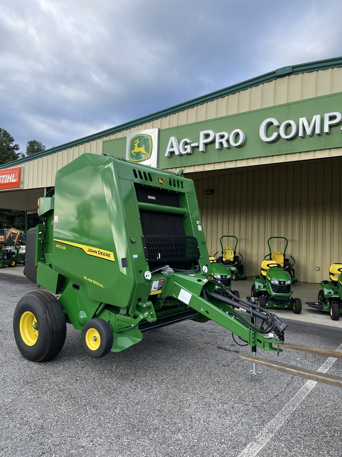 2024 John Deere 451M Image 1