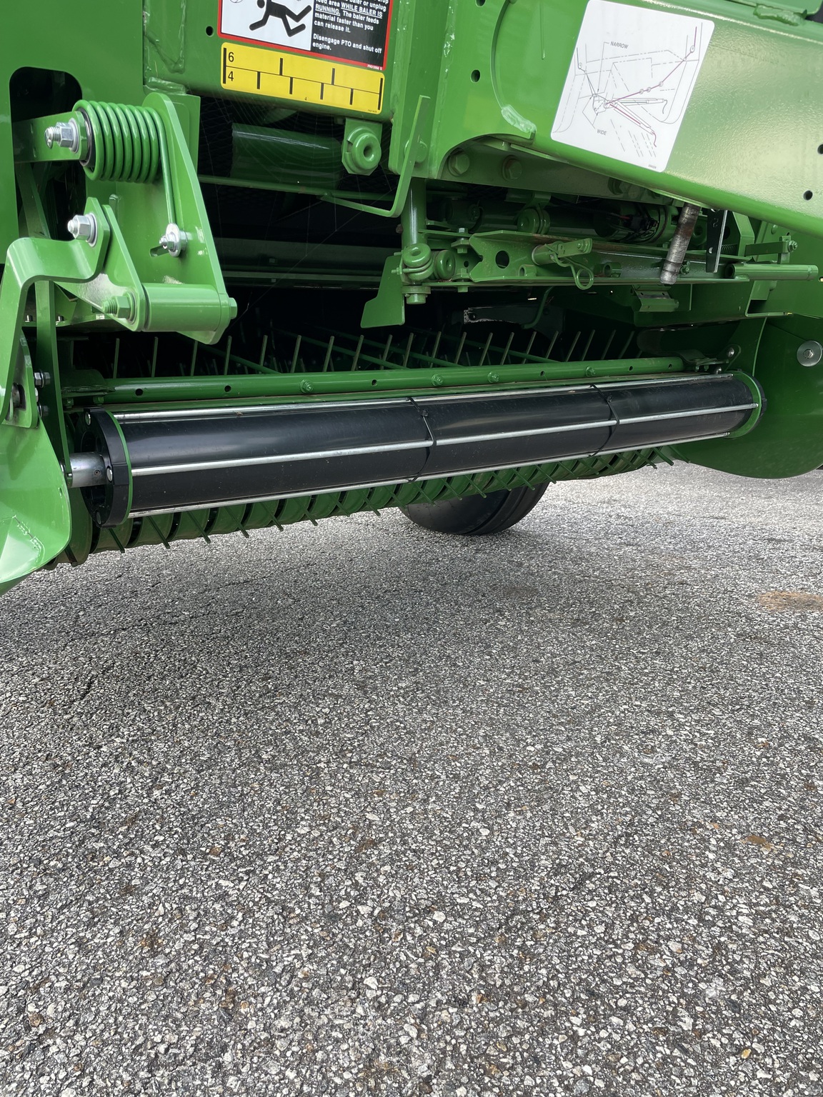 2024 John Deere 451M Image 5