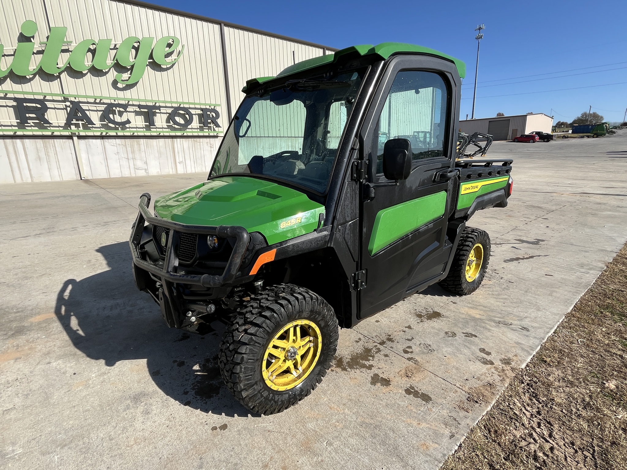  2025 John Deere XUV 845R at Heritage Tractor in Rogersville, MO