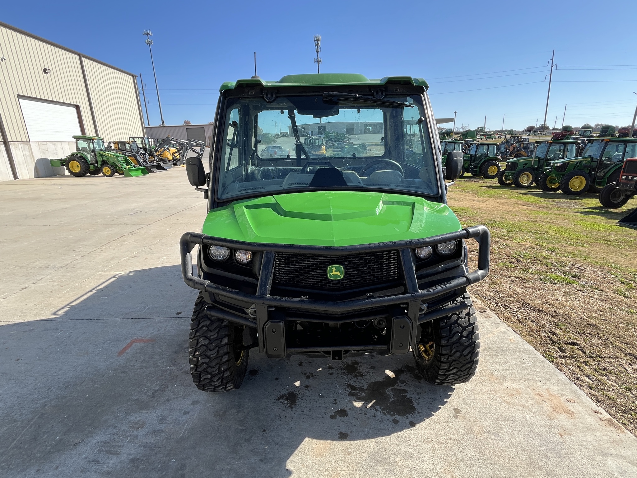 2025 John Deere XUV 845R at Heritage Tractor in Rogersville, MO