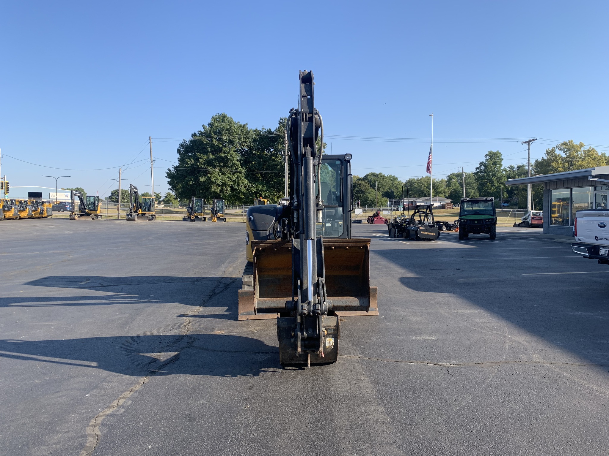 2023 John Deere 60G Image 7