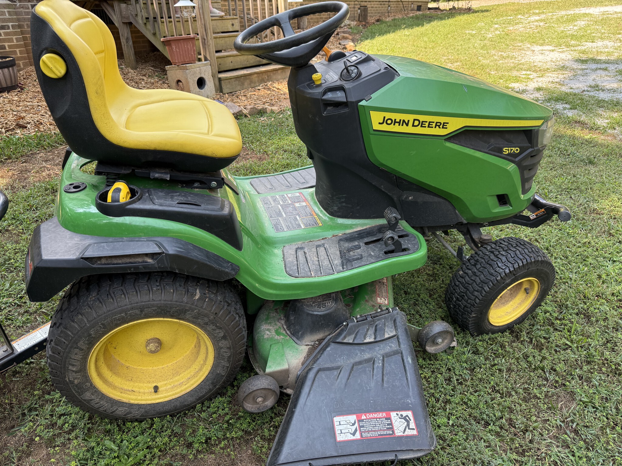2023 John Deere S170 Image 2