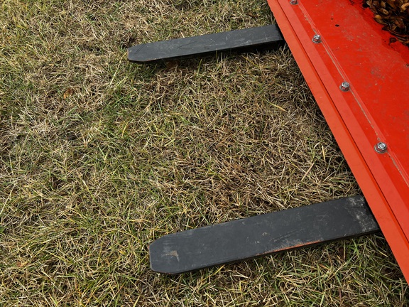 2021 Kubota LX3310 - Photo20