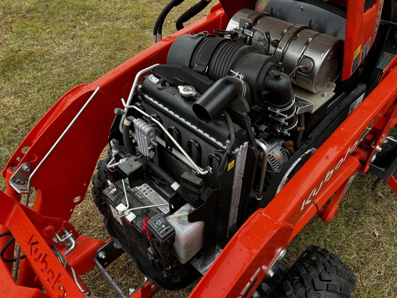 2021 Kubota LX3310 - Photo25