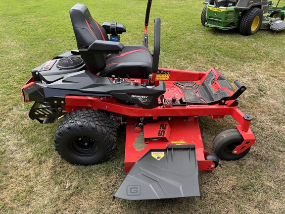 2024 Gravely ZT XL 52