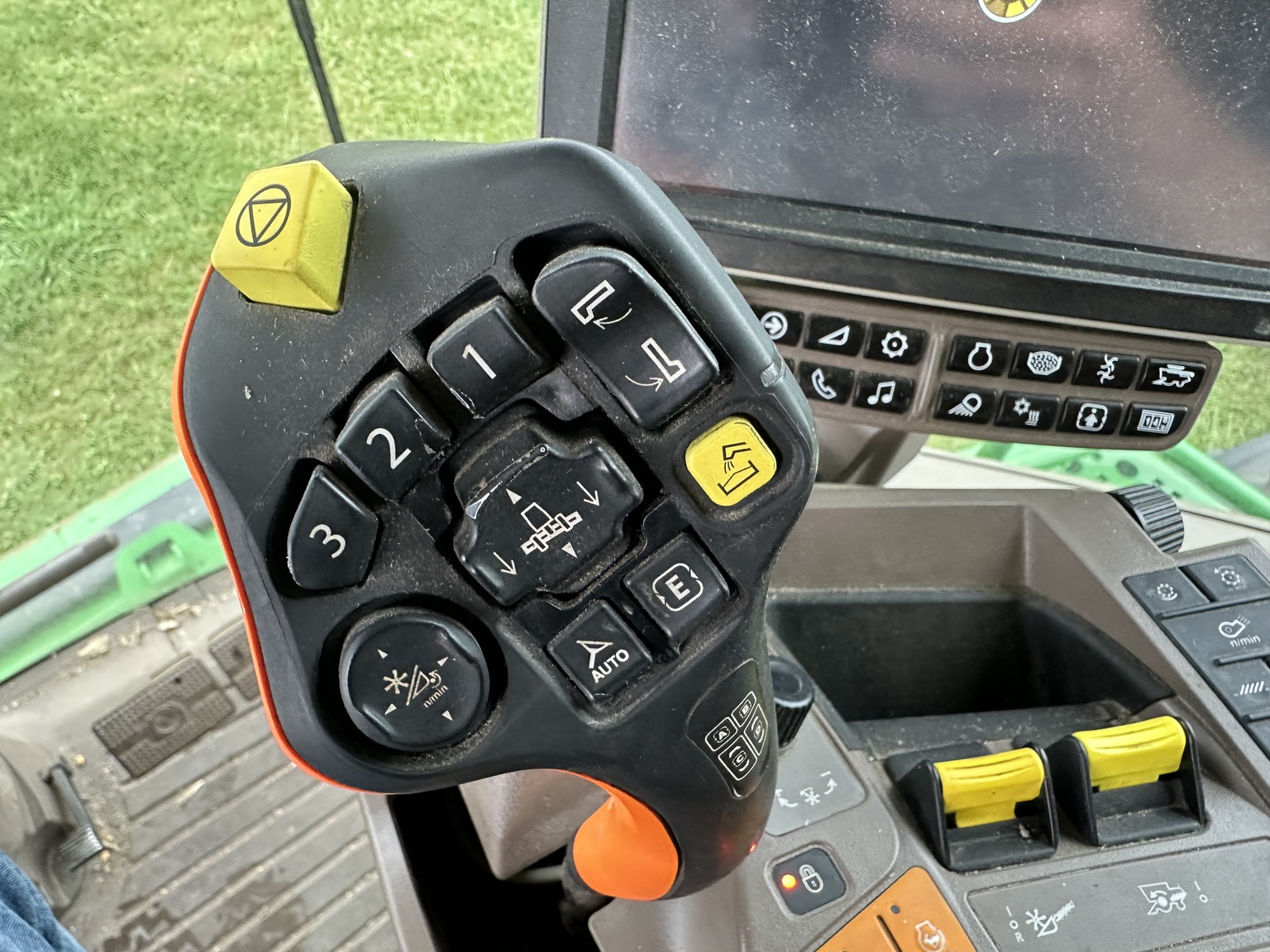 2020 John Deere S770 Image 21