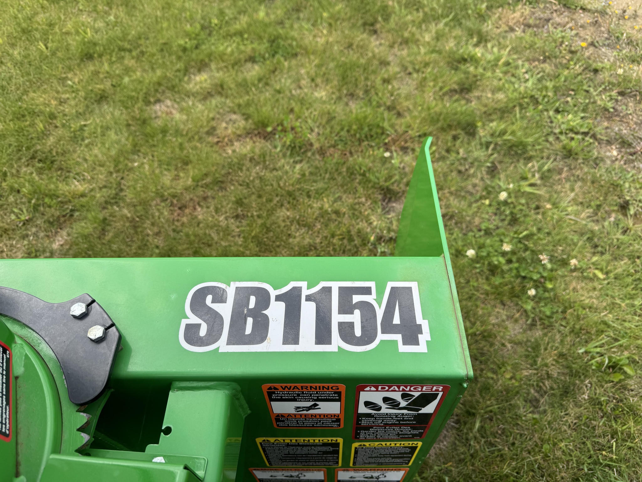 2023 John Deere 1025R Image 11