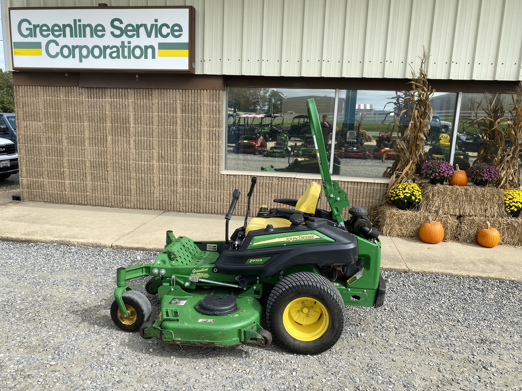 2019 John Deere Z970R Image 1