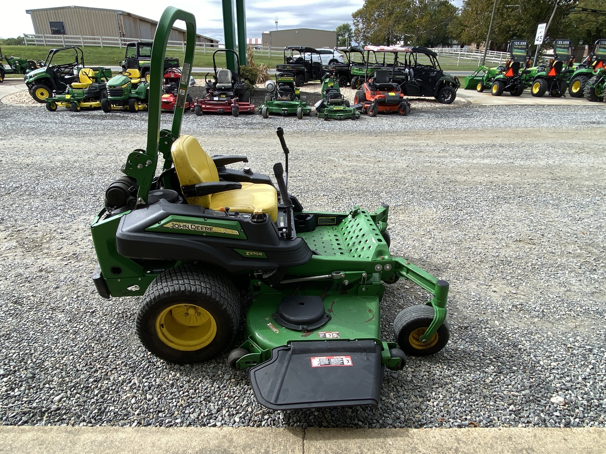 2019 John Deere Z970R Image 3