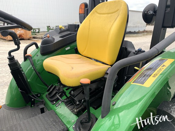 Photo of 2024 John Deere 5075E