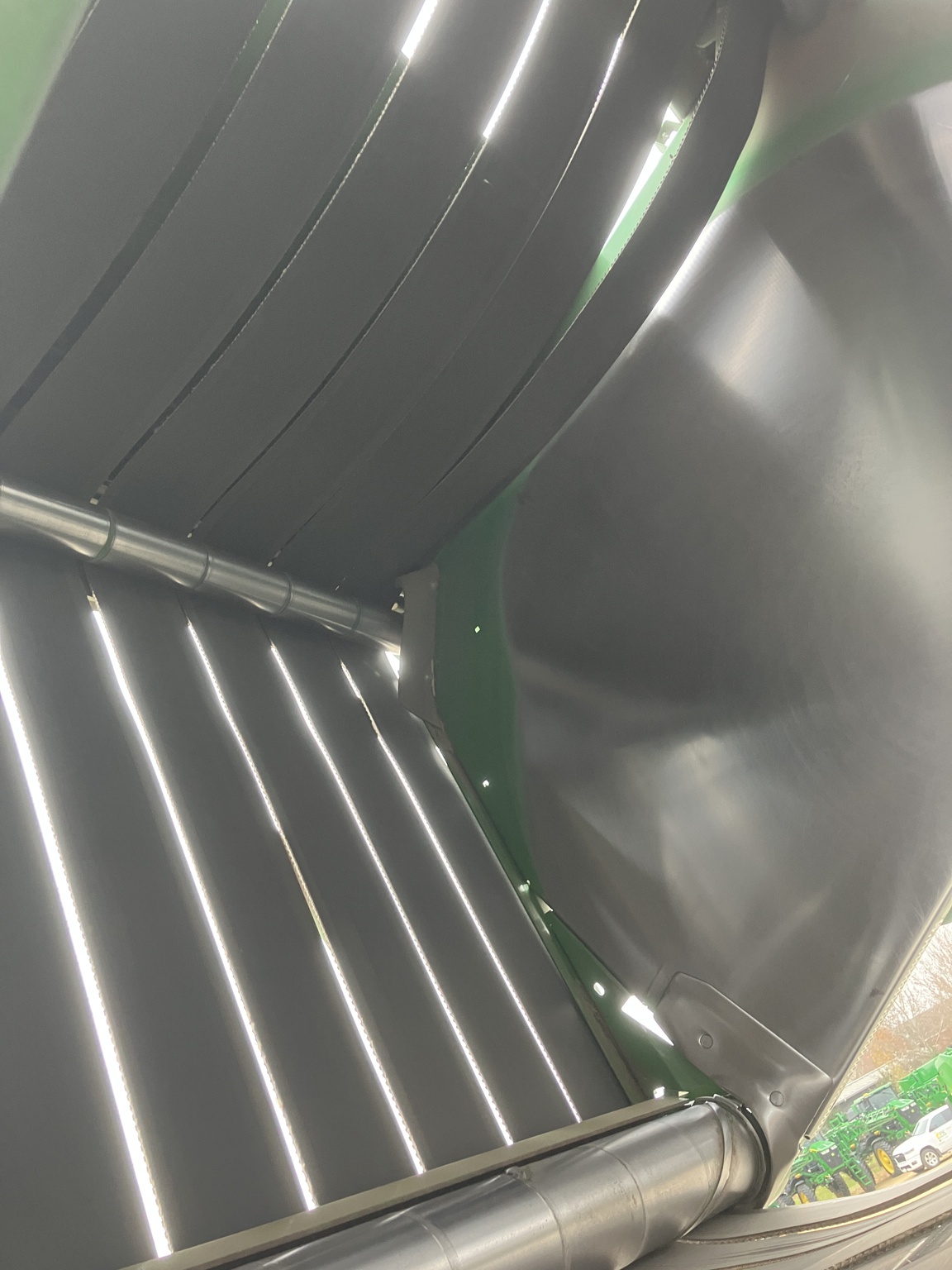 2016 John Deere 569 Image 10