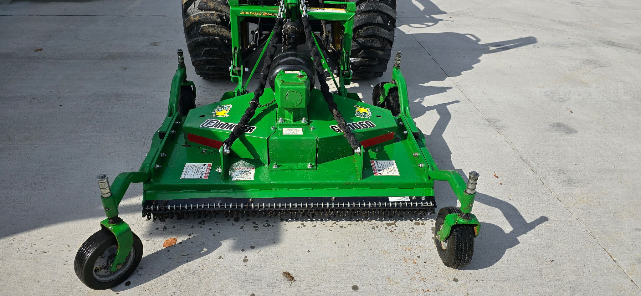 John Deere GM1060R Image 5