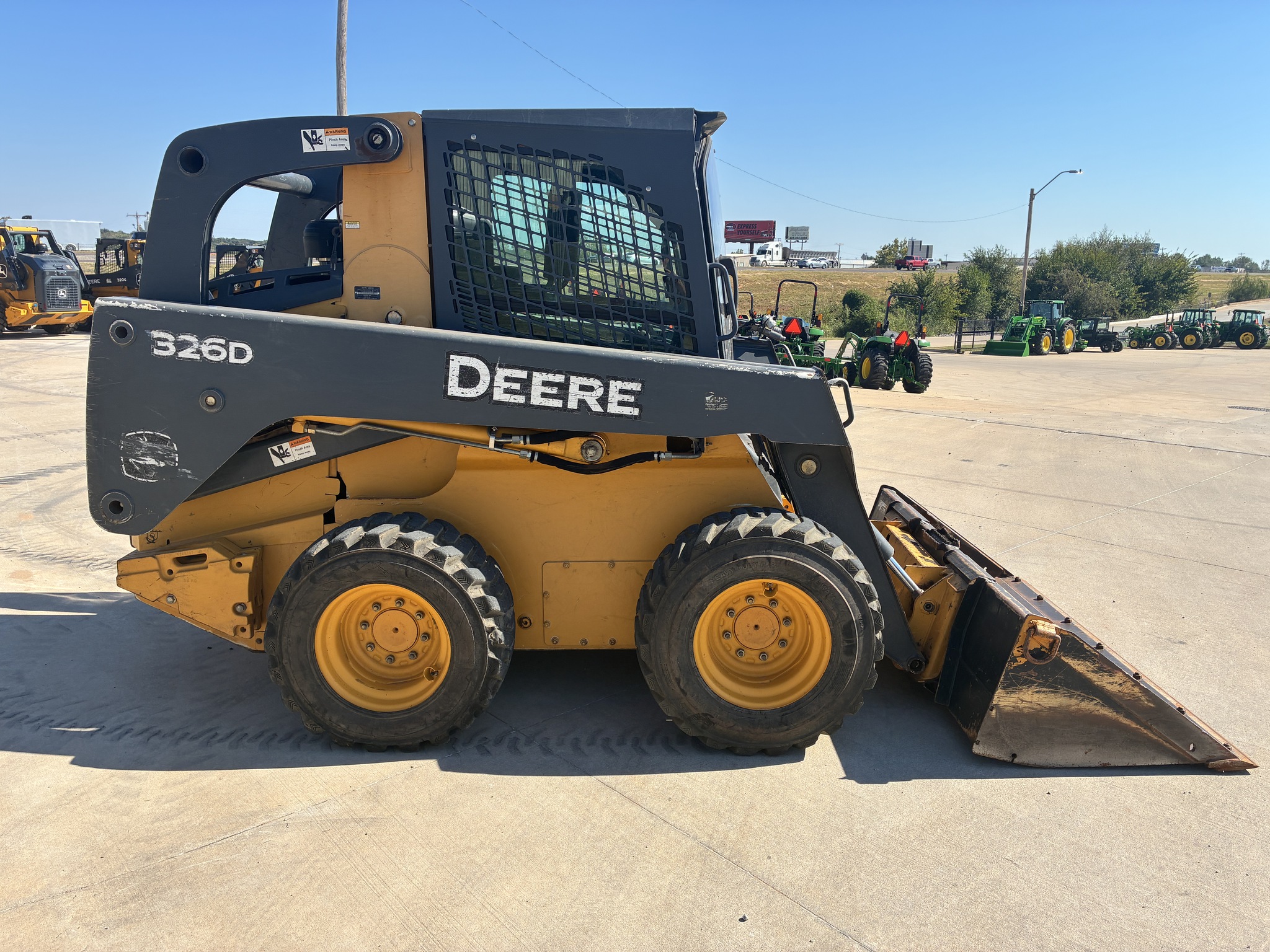 2012 John Deere 326D Image 6