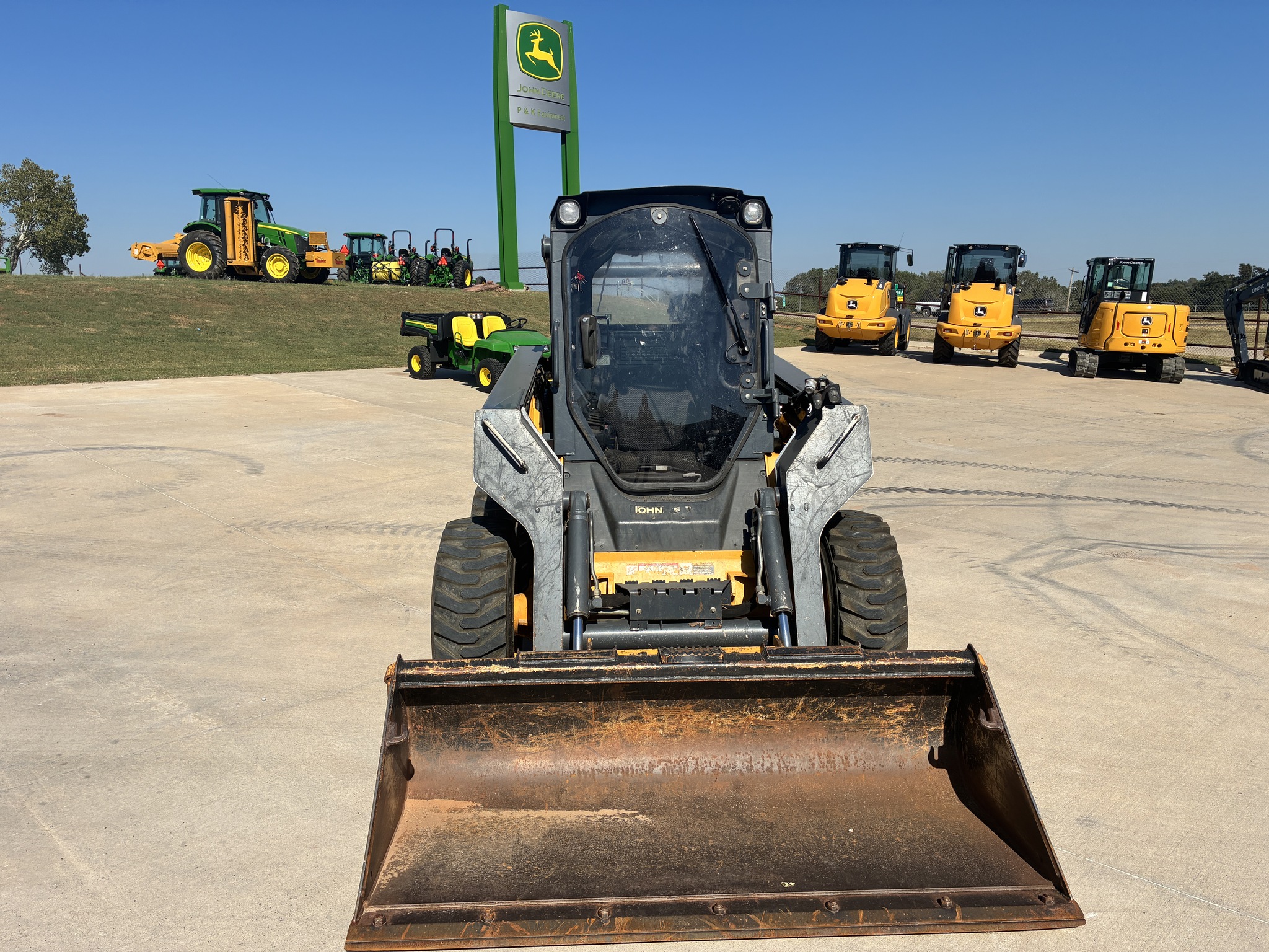 2012 John Deere 326D Image 8