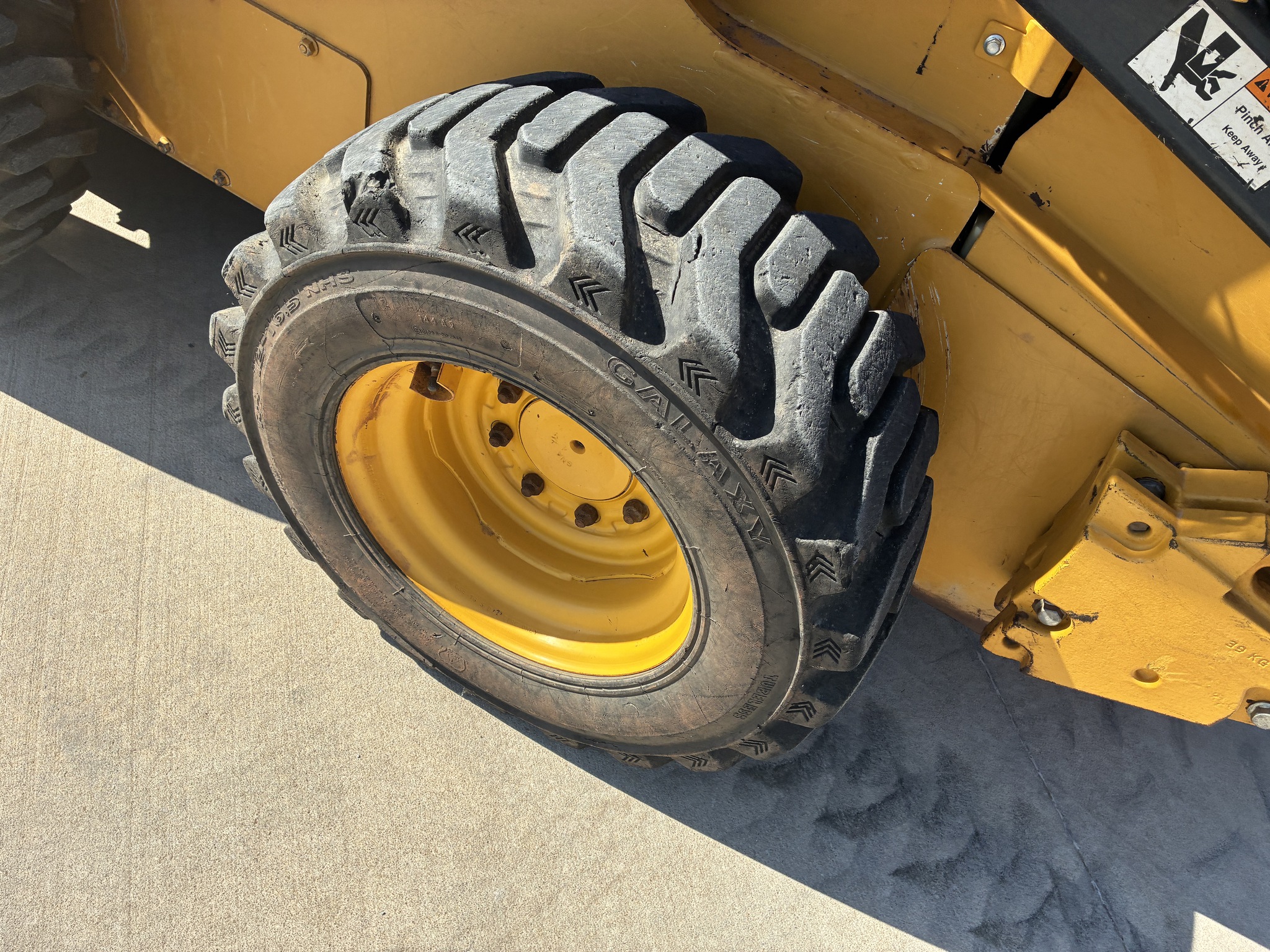 2012 John Deere 326D Image 13