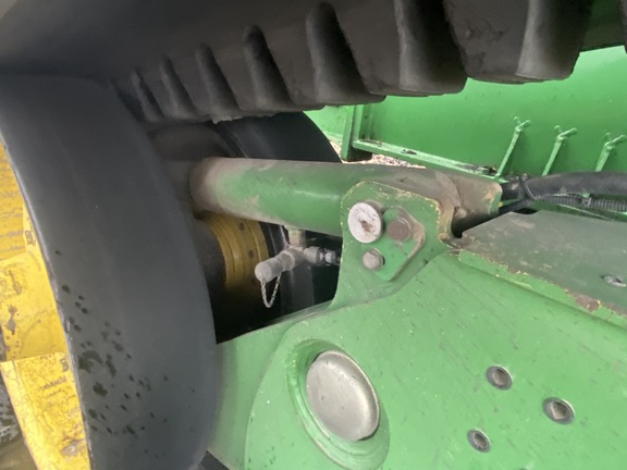 2002 John Deere 9320T - Photo16