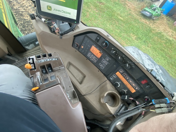 2002 John Deere 9320T - Photo28