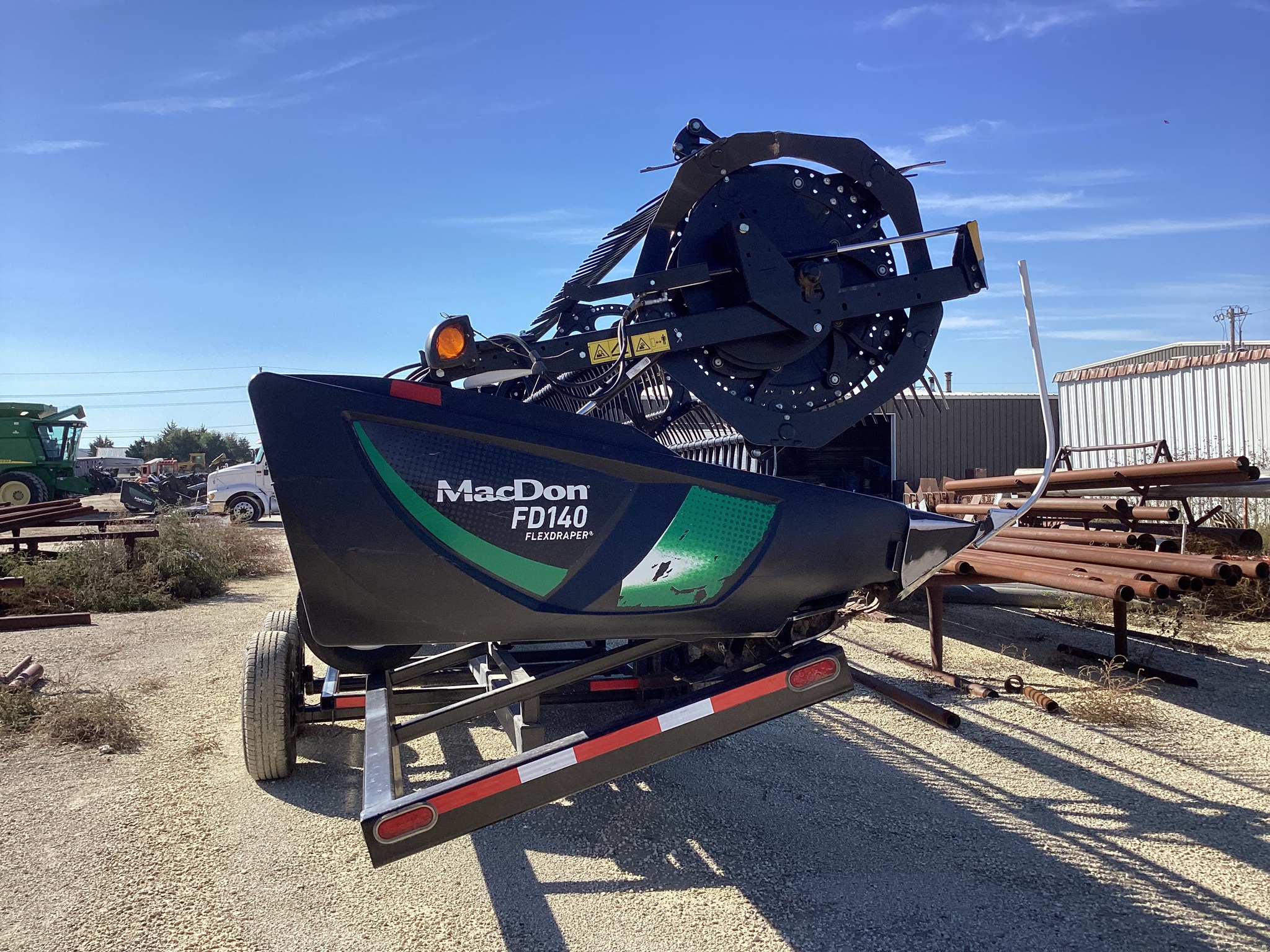 2018 MacDon FD140 Image 4