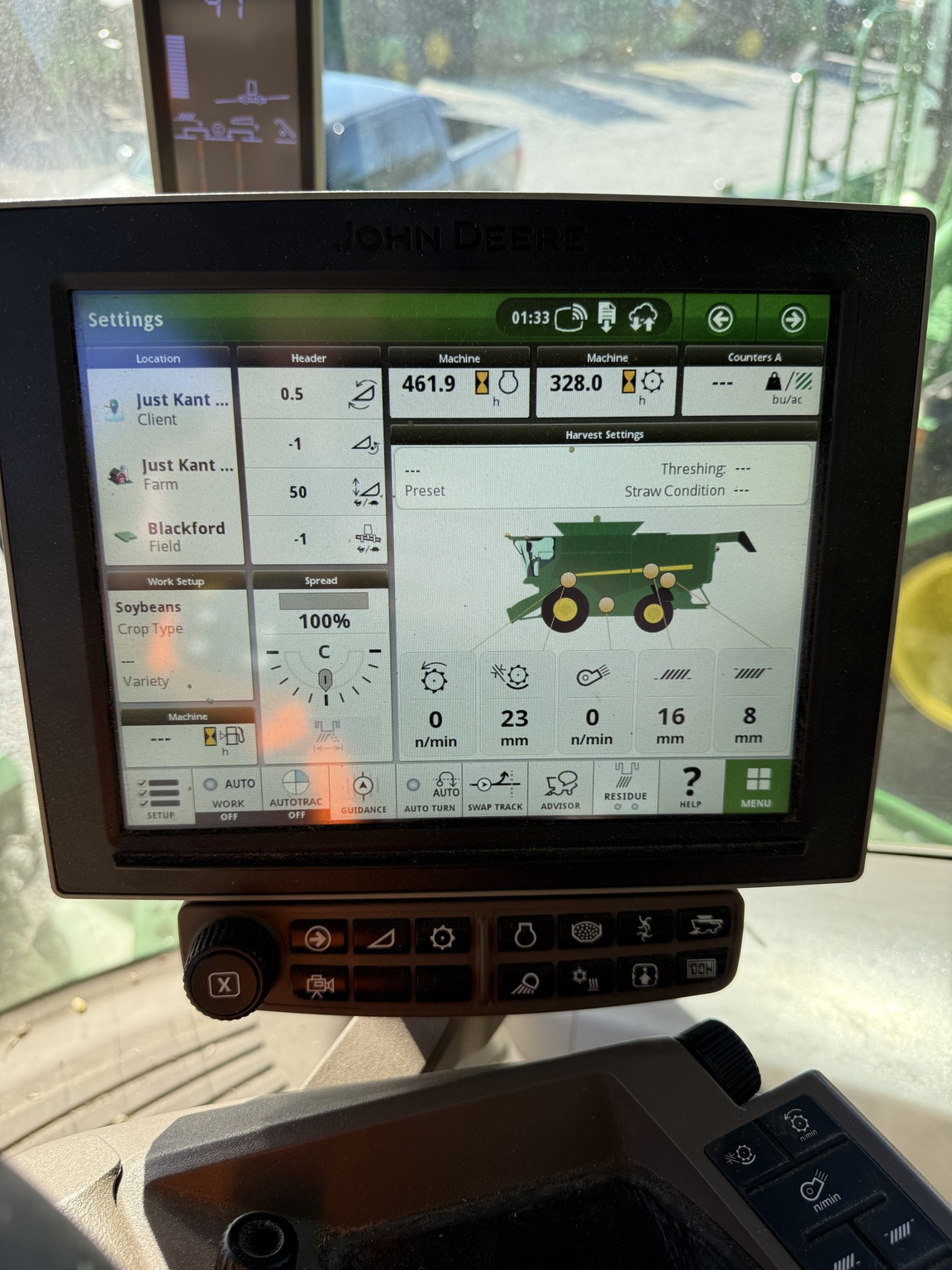 2023 John Deere S780 Image 8