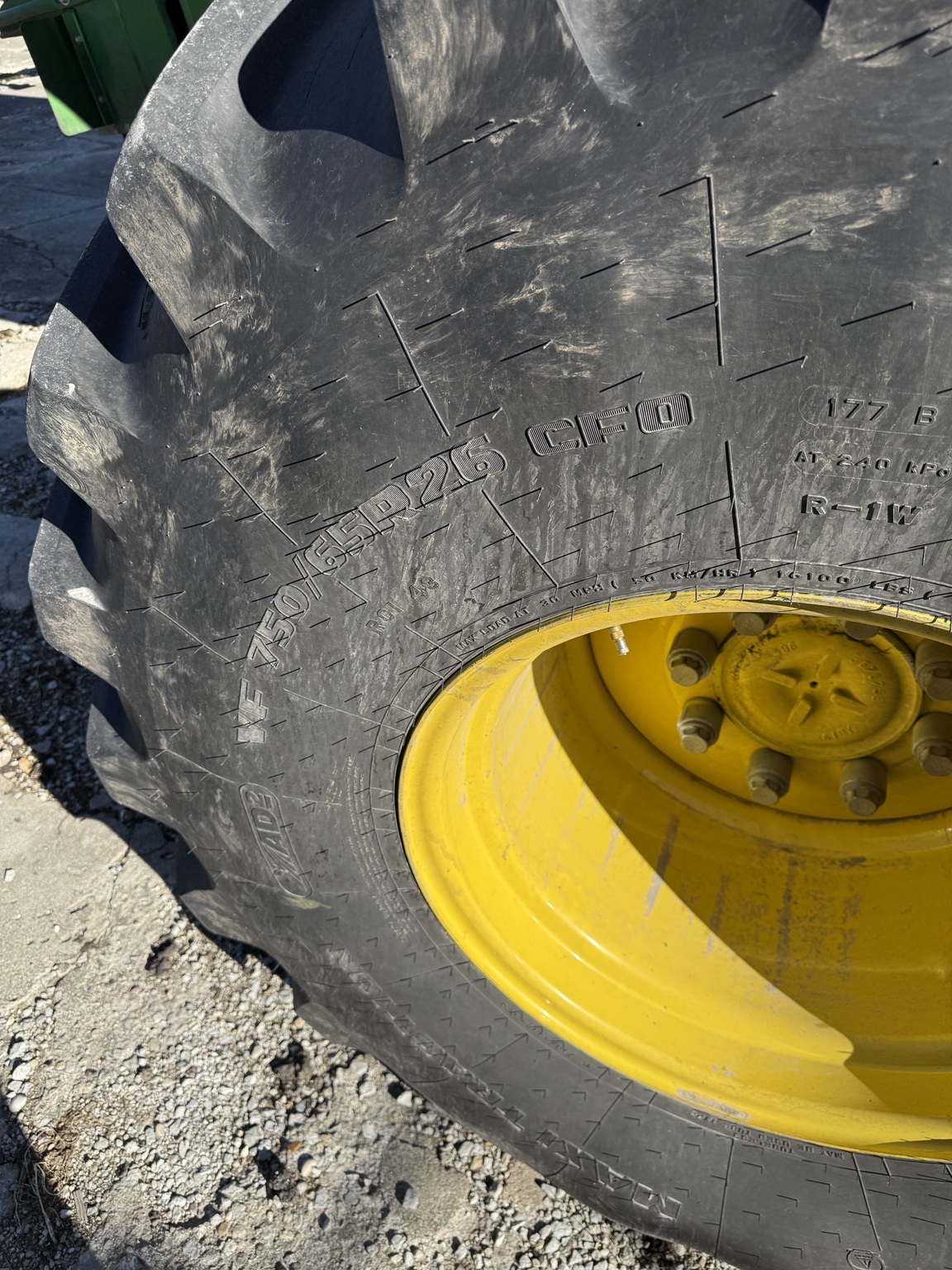 2023 John Deere S780 Image 12